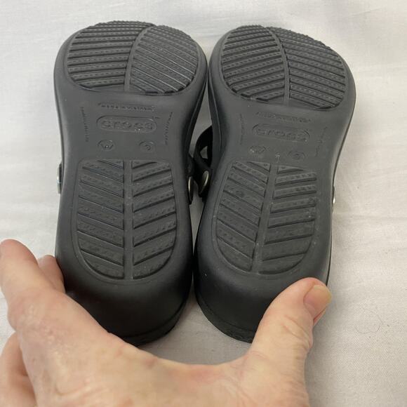 Crocs Sandals Womens Size 9 Black Sanrah Wedge Flip Flop Thong Ring Comfort - Picture 9 of 12